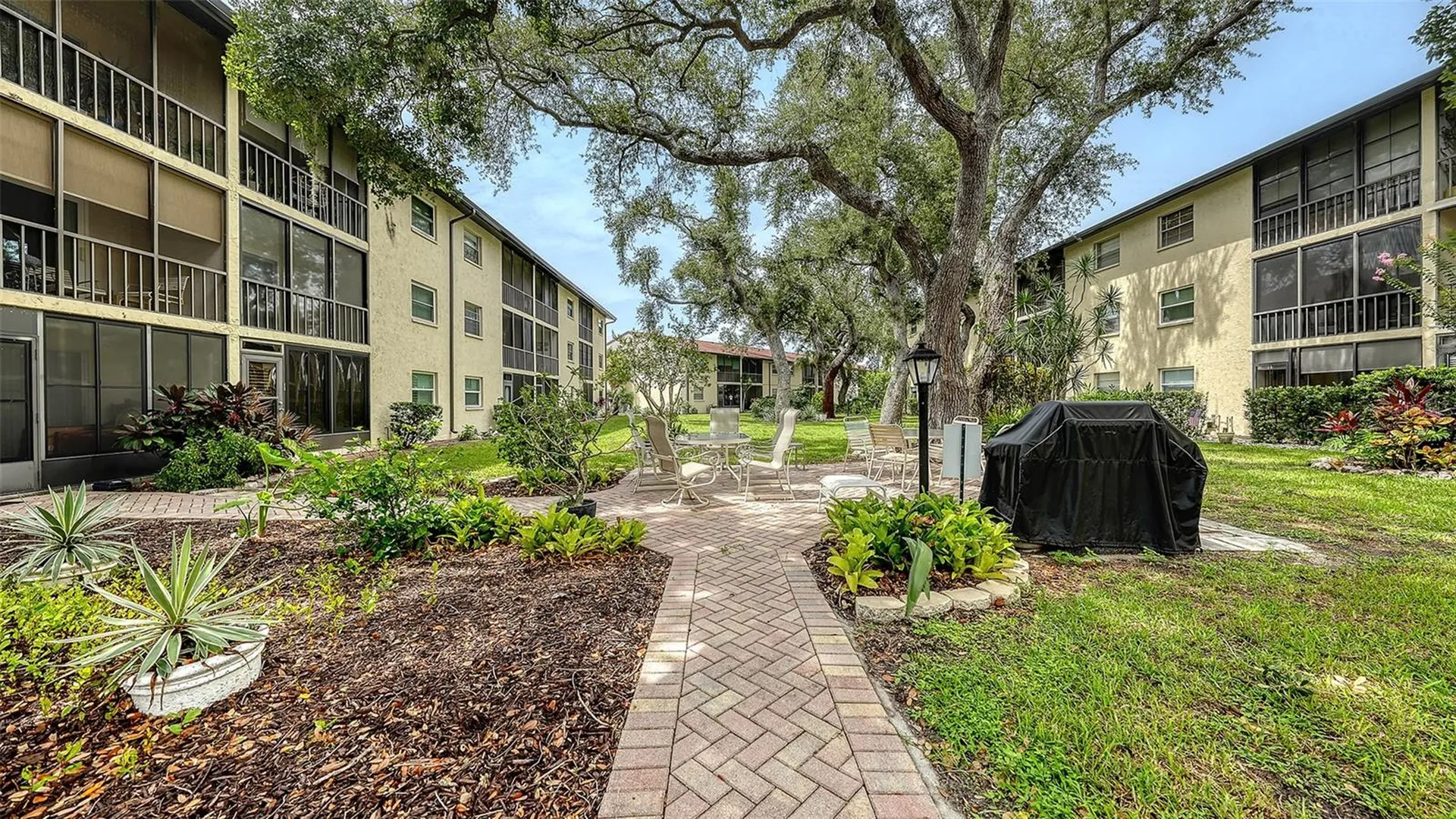 2260 Stickney Point Road Sarasota FL 34231