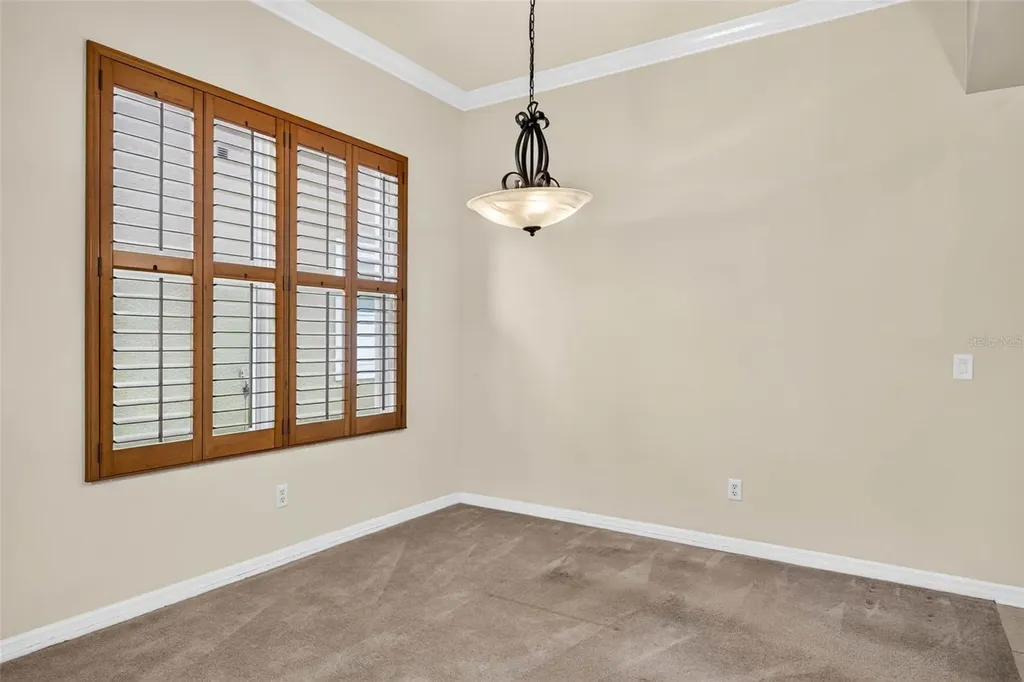 7906 Camden Woods Drive Tampa FL 33619