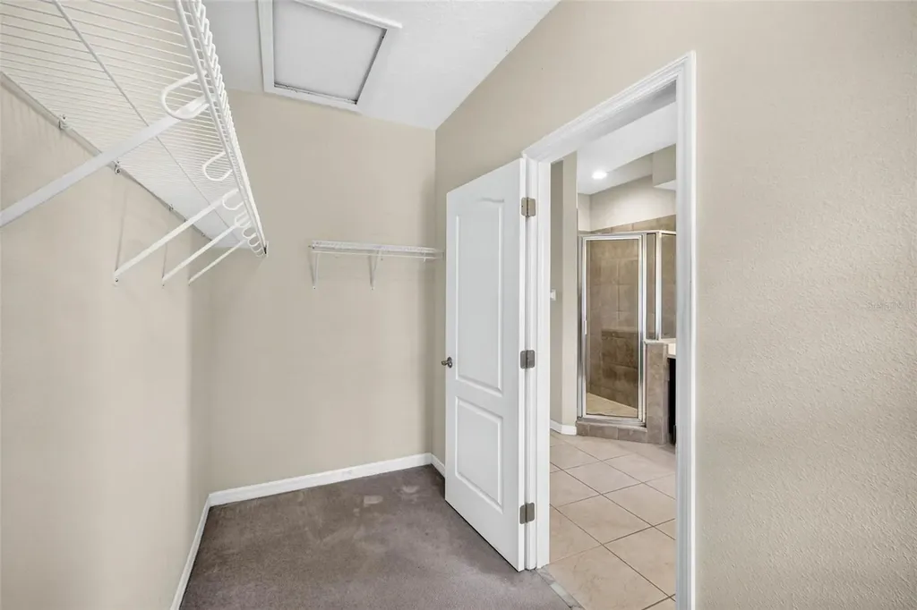 7906 Camden Woods Drive Tampa FL 33619