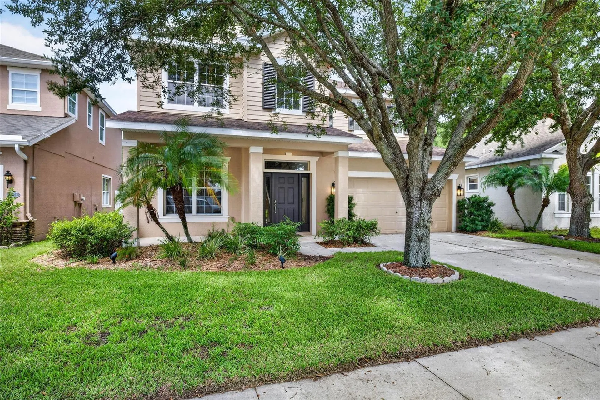 7906 Camden Woods Drive Tampa FL 33619