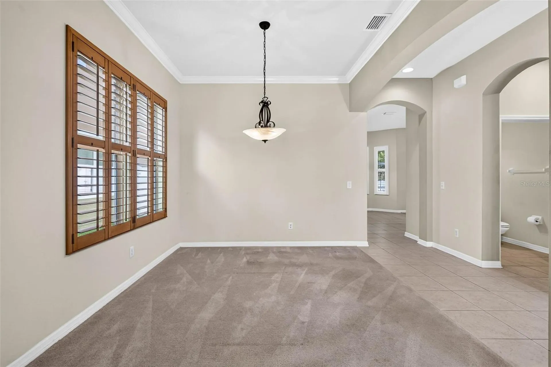 7906 Camden Woods Drive Tampa FL 33619