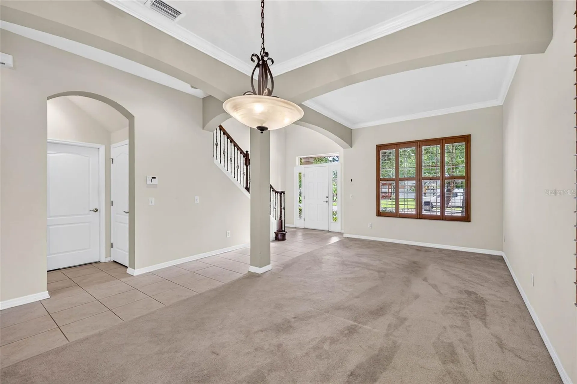 7906 Camden Woods Drive Tampa FL 33619