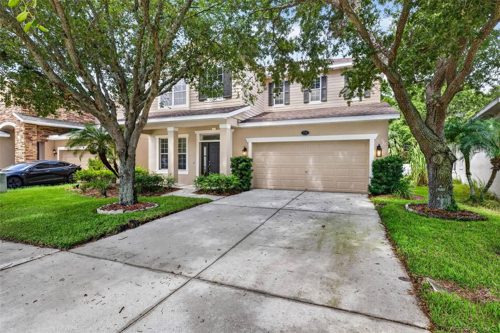 7906 Camden Woods Drive Tampa FL 33619