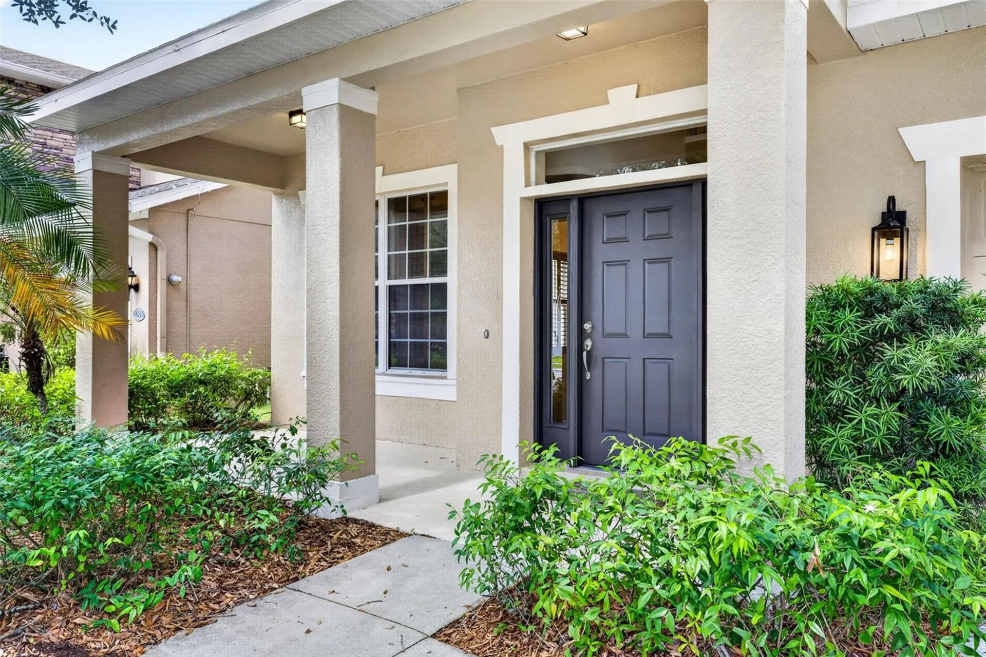7906 Camden Woods Drive Tampa FL 33619