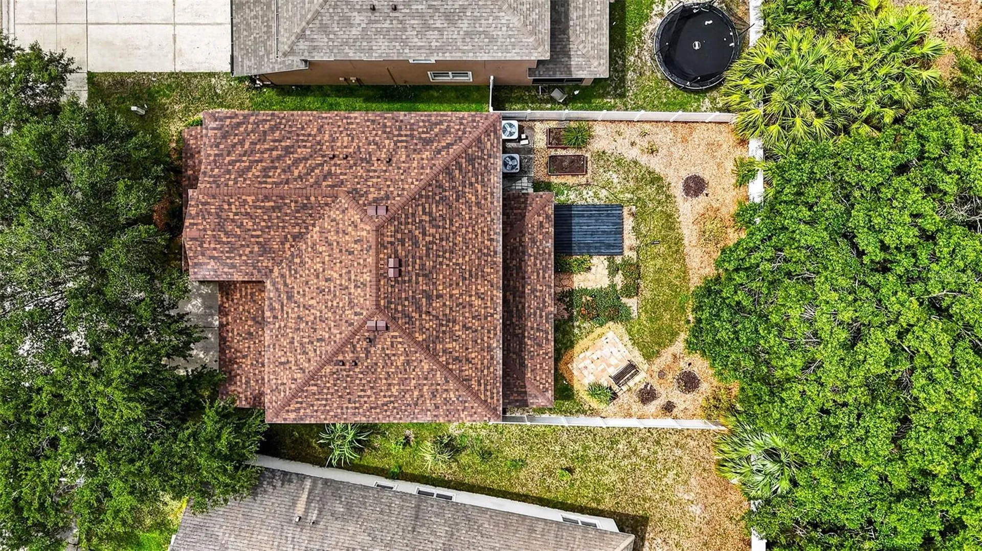 7906 Camden Woods Drive Tampa FL 33619