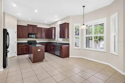 7906 Camden Woods Drive Tampa FL 33619
