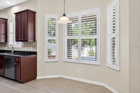 7906 Camden Woods Drive Tampa FL 33619