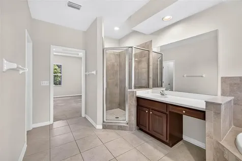 7906 Camden Woods Drive Tampa FL 33619