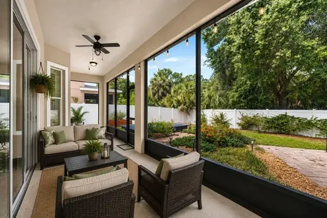 7906 Camden Woods Drive Tampa FL 33619