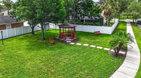 7906 Camden Woods Drive Tampa FL 33619