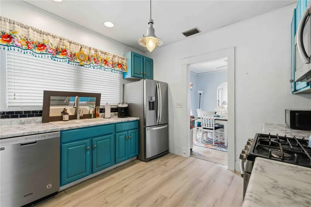 2314 7th Avenue W Bradenton FL 34205
