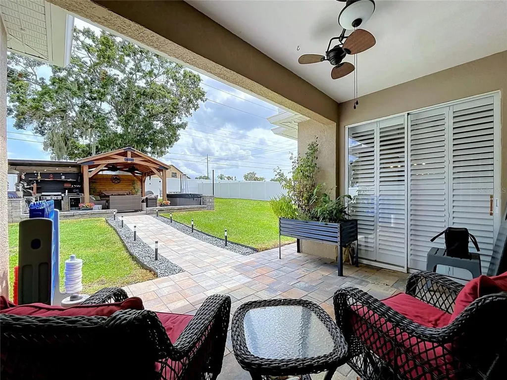 1748 Brookstone Way Plant City FL 33566