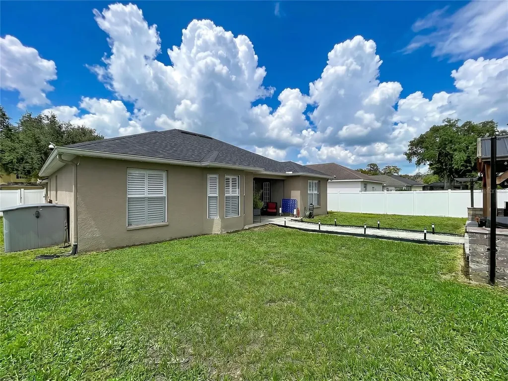 1748 Brookstone Way Plant City FL 33566