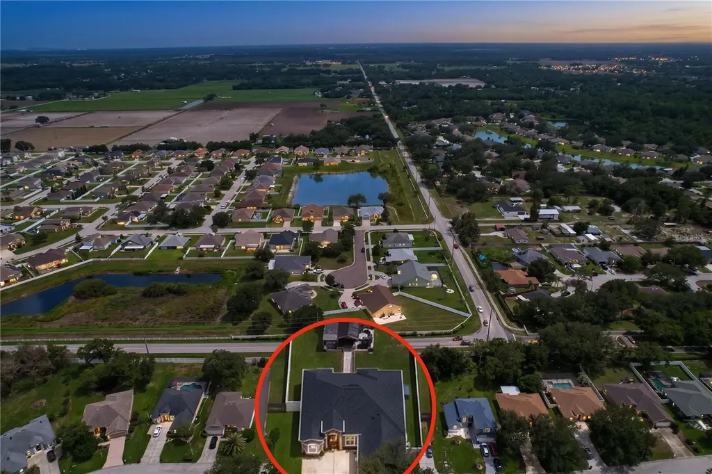 1748 Brookstone Way Plant City FL 33566