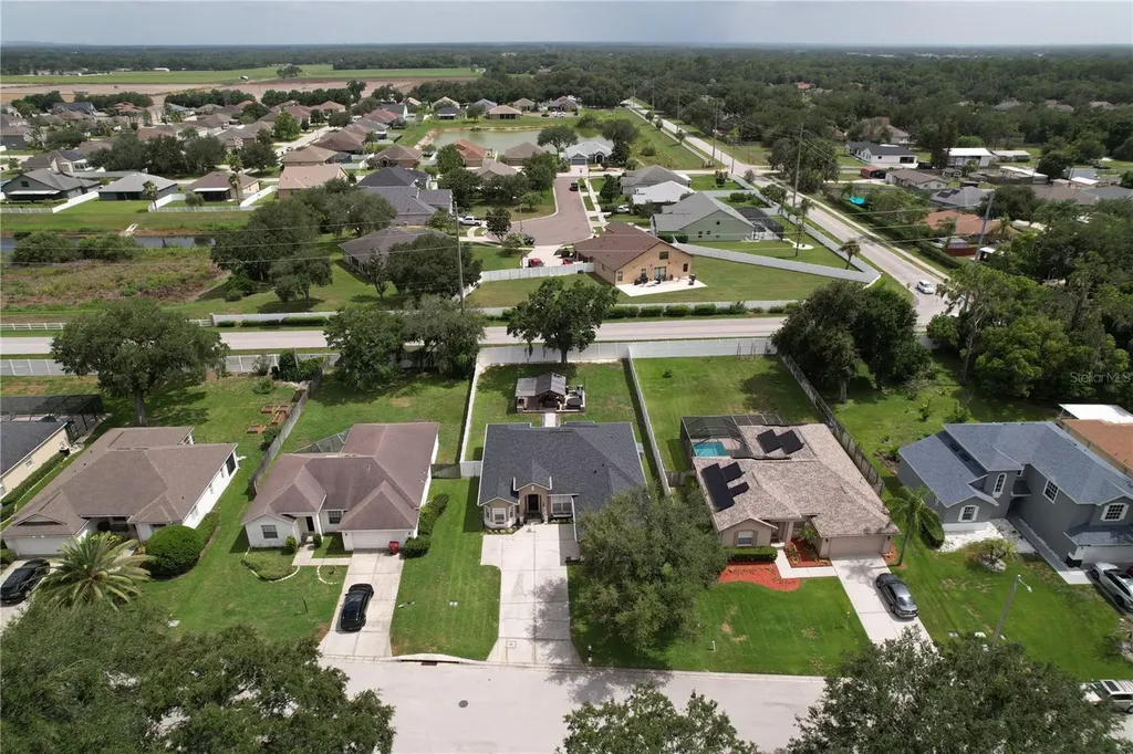 1748 Brookstone Way Plant City FL 33566