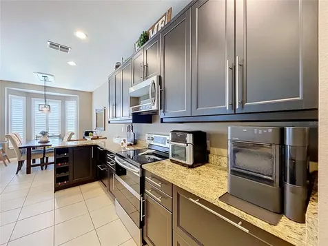 1748 Brookstone Way Plant City FL 33566