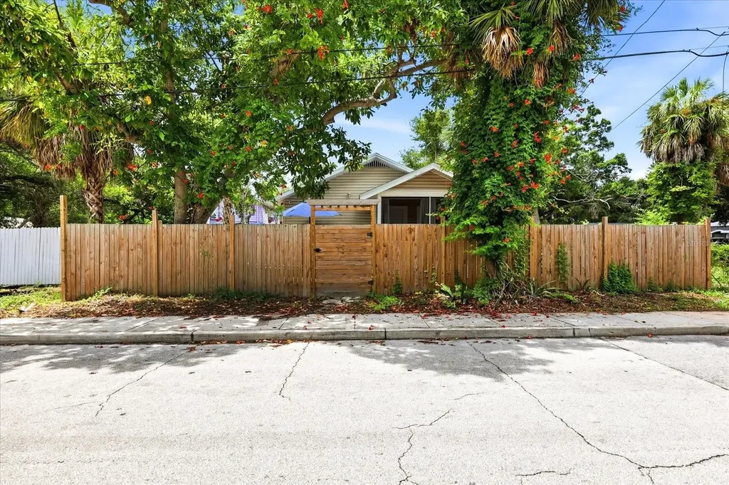 1161 Newton Avenue S St Petersburg FL 33705