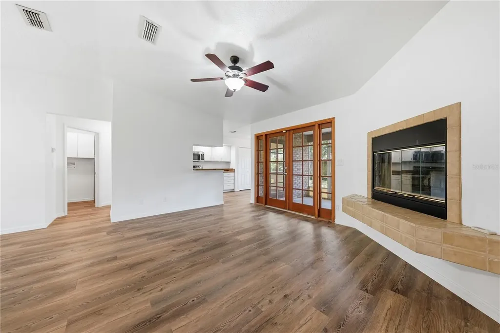 1356 6th Street Orange City FL 32763