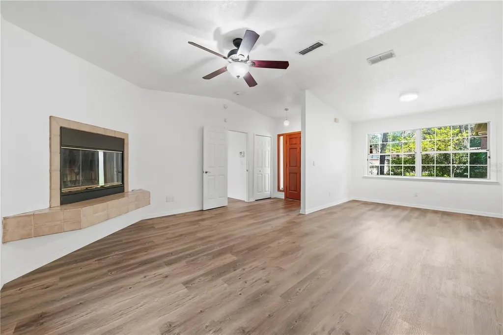 1356 6th Street Orange City FL 32763