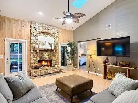 900 N Lakewood Terrace Port Orange FL 32127