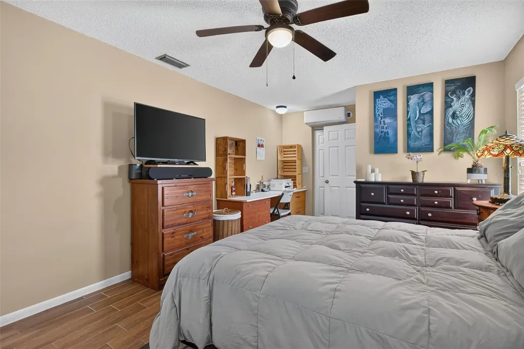 2221 Colonial Drive Dunedin FL 34698