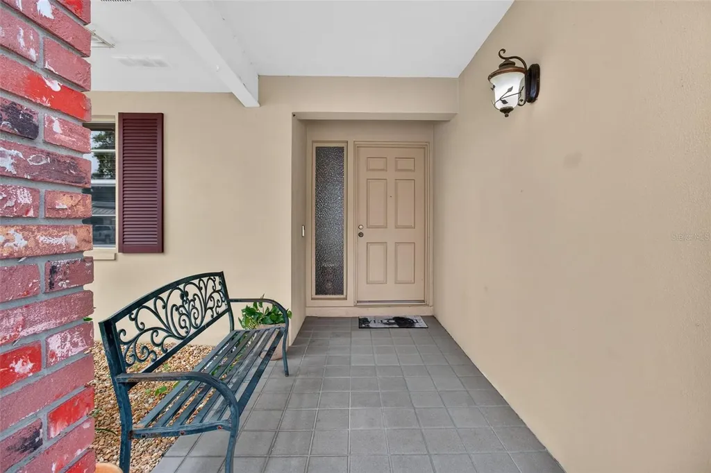 2221 Colonial Drive Dunedin FL 34698