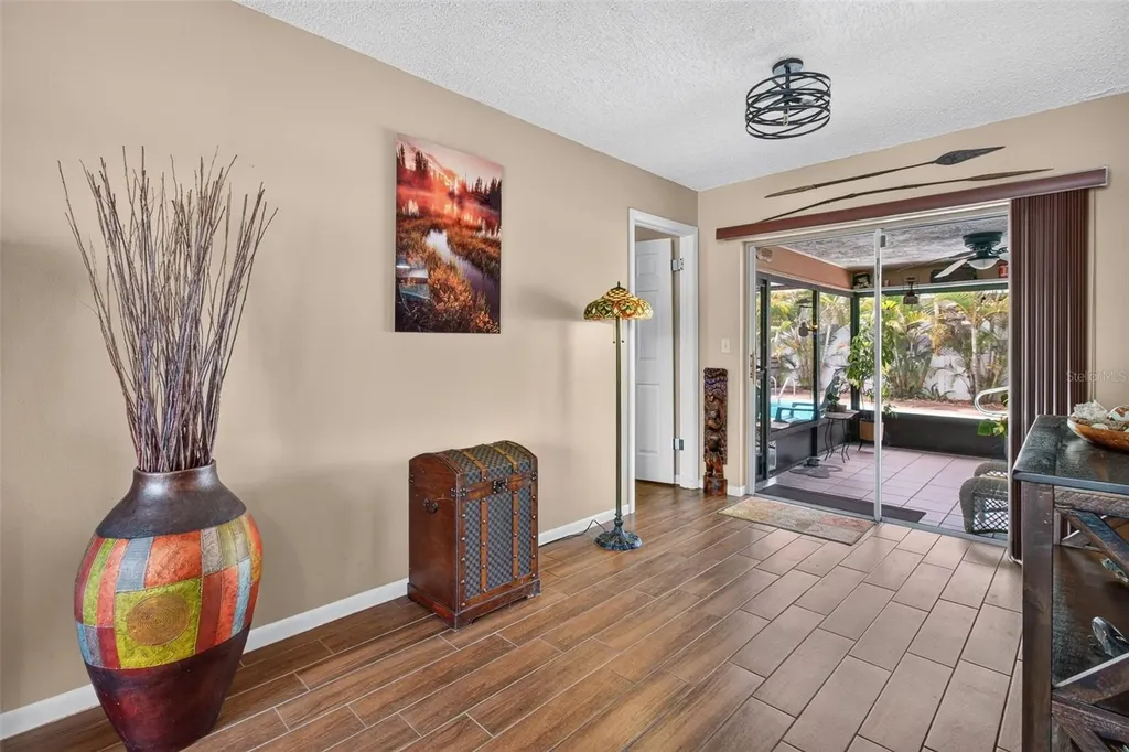 2221 Colonial Drive Dunedin FL 34698