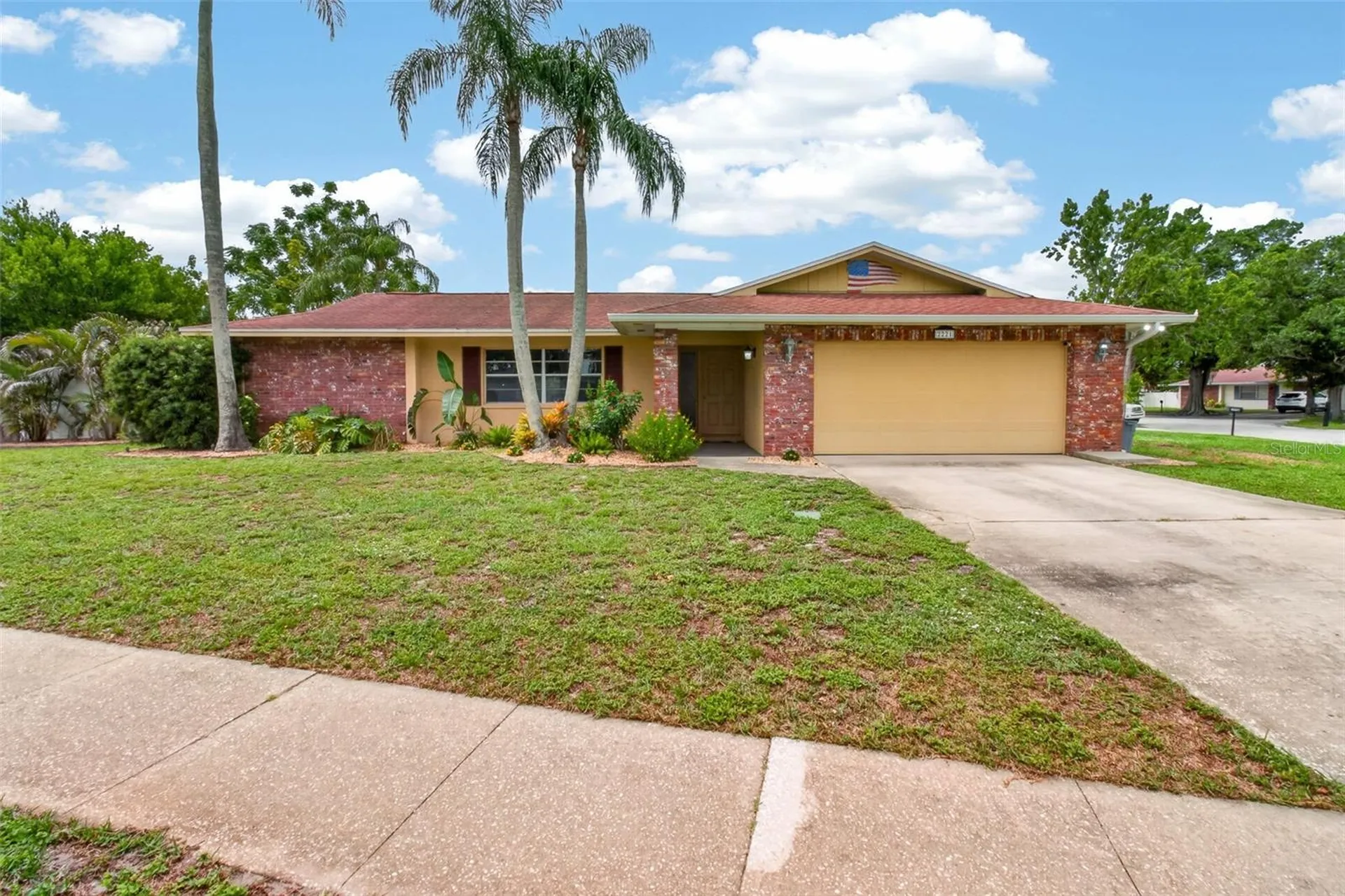 2221 Colonial Drive Dunedin FL 34698