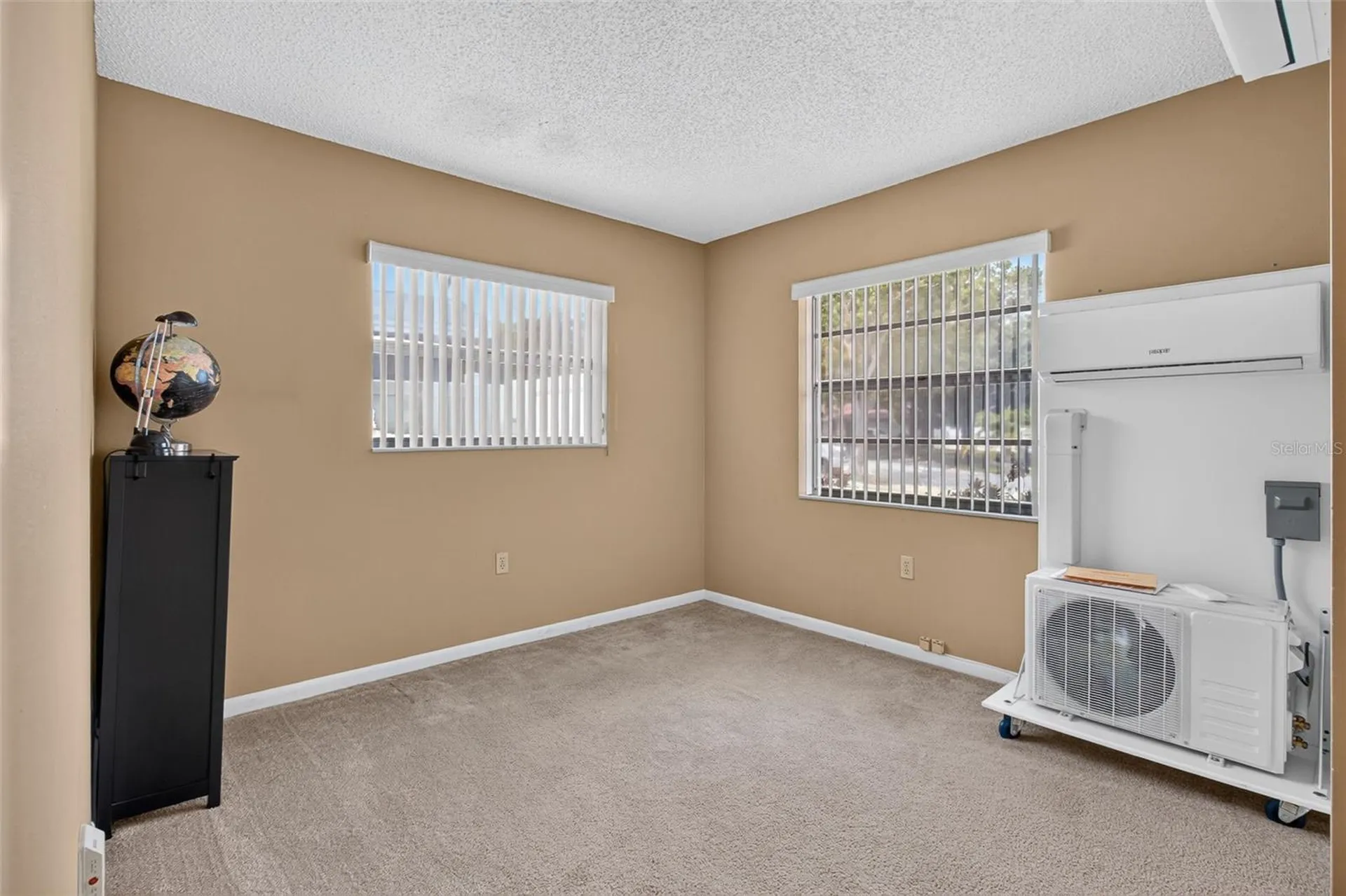 2221 Colonial Drive Dunedin FL 34698