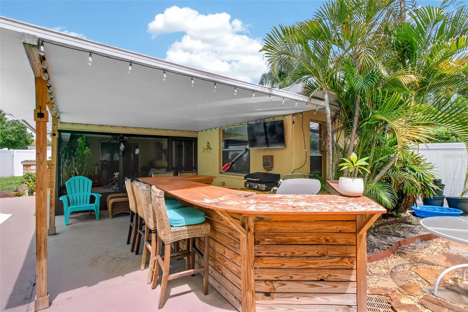2221 Colonial Drive Dunedin FL 34698