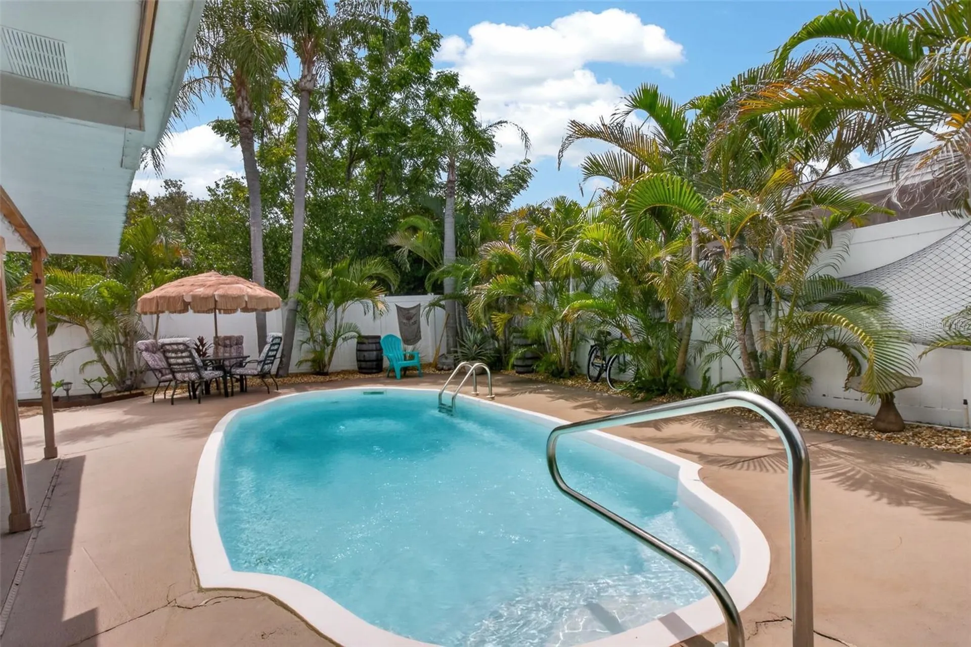 2221 Colonial Drive Dunedin FL 34698