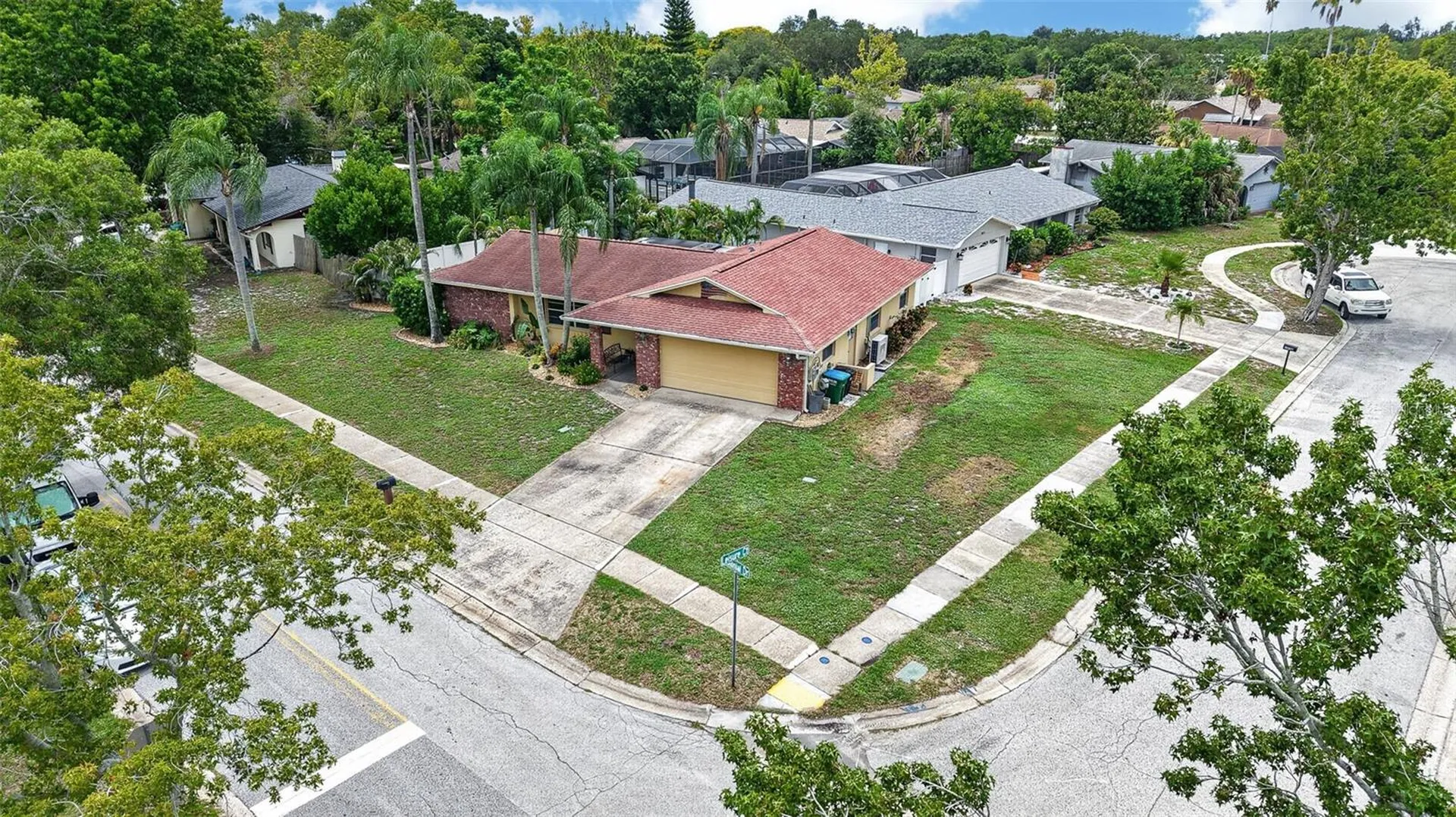 2221 Colonial Drive Dunedin FL 34698