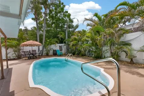 2221 Colonial Drive Dunedin FL 34698