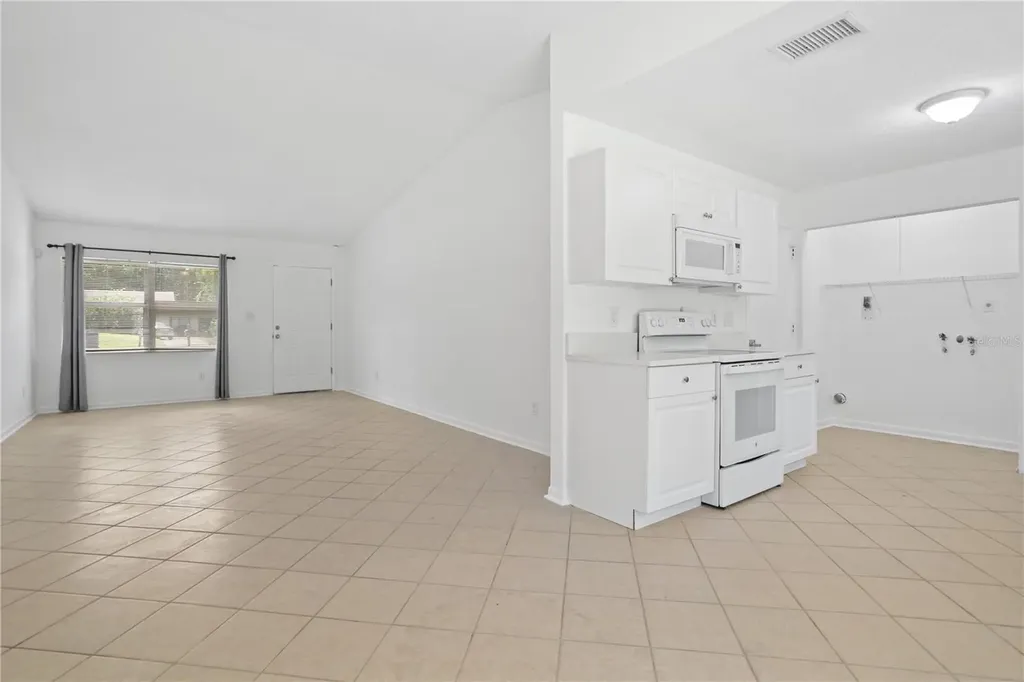 1921 Bonneville Drive Orlando FL 32826