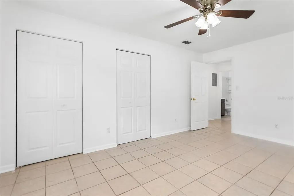 1921 Bonneville Drive Orlando FL 32826