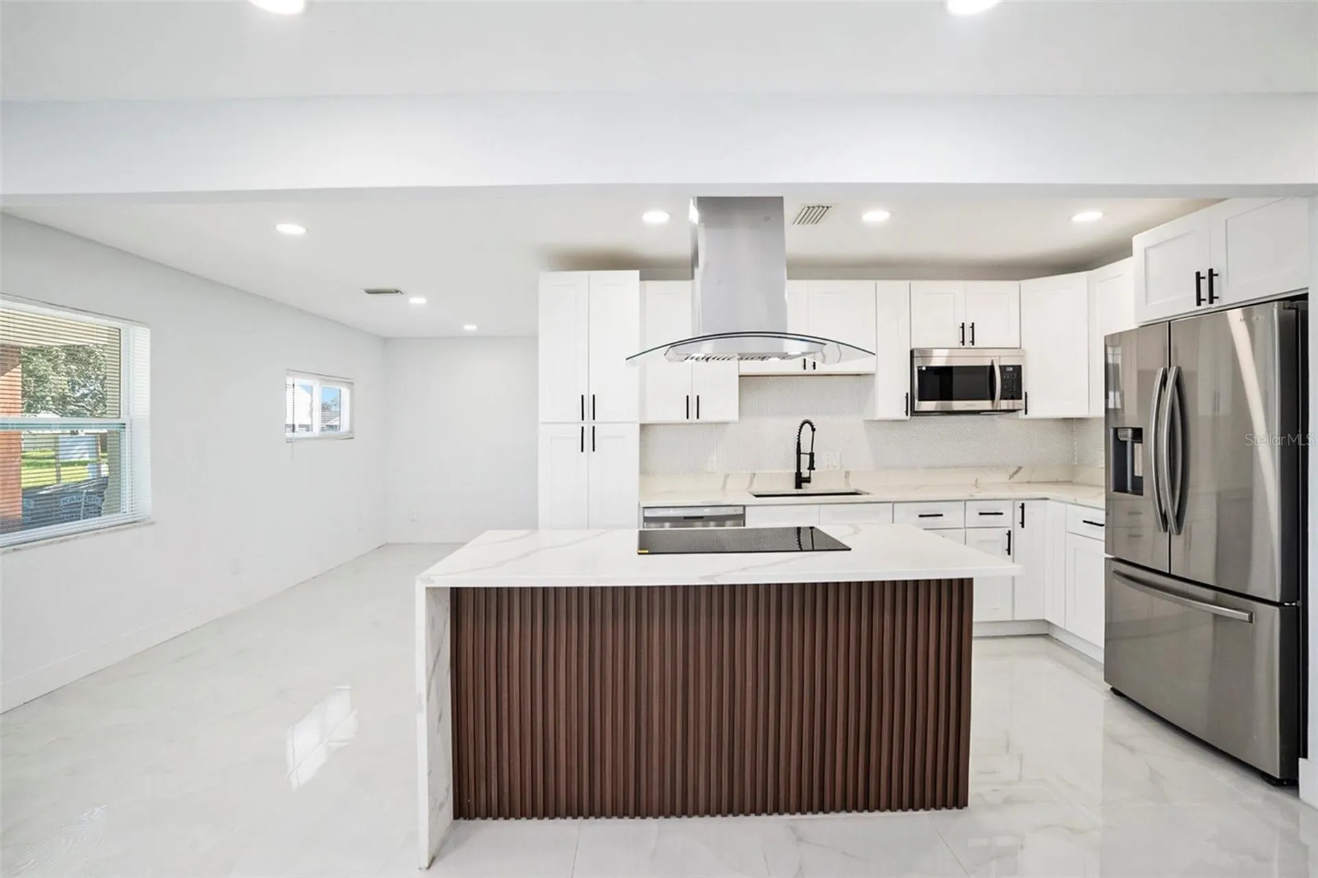 1778 New Hampshire Avenue NE St Petersburg FL 33703