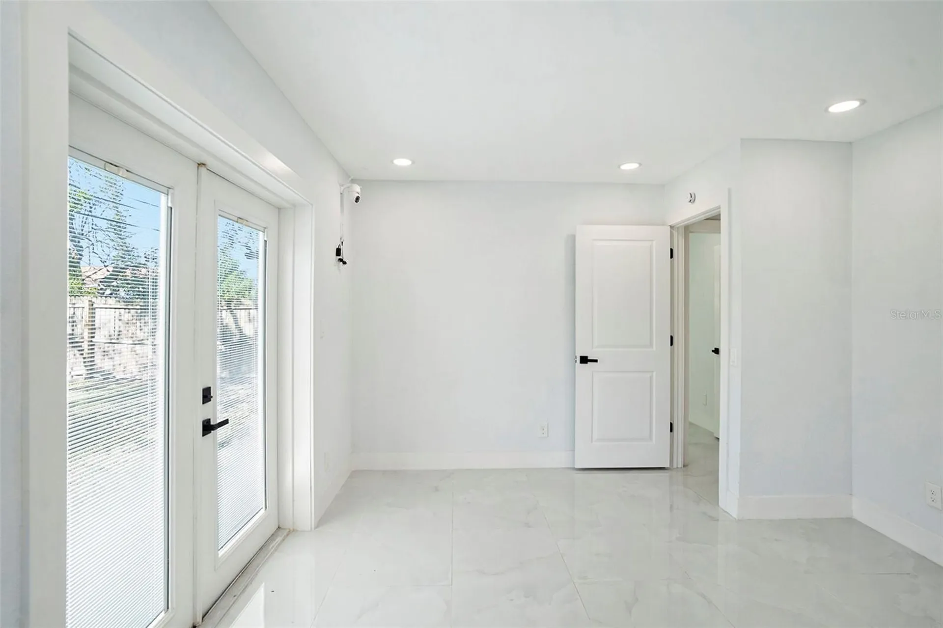 1778 New Hampshire Avenue NE St Petersburg FL 33703