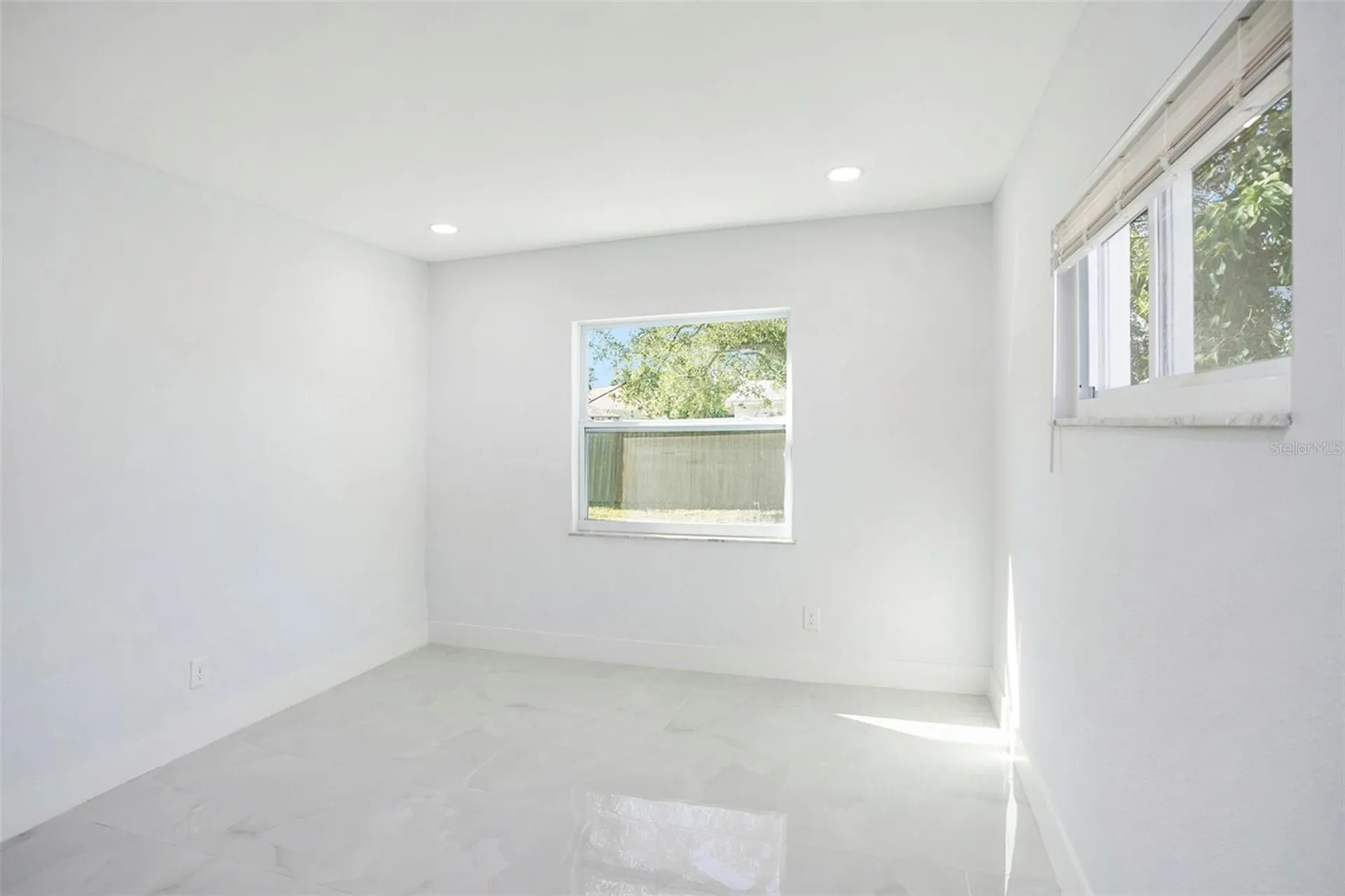 1778 New Hampshire Avenue NE St Petersburg FL 33703