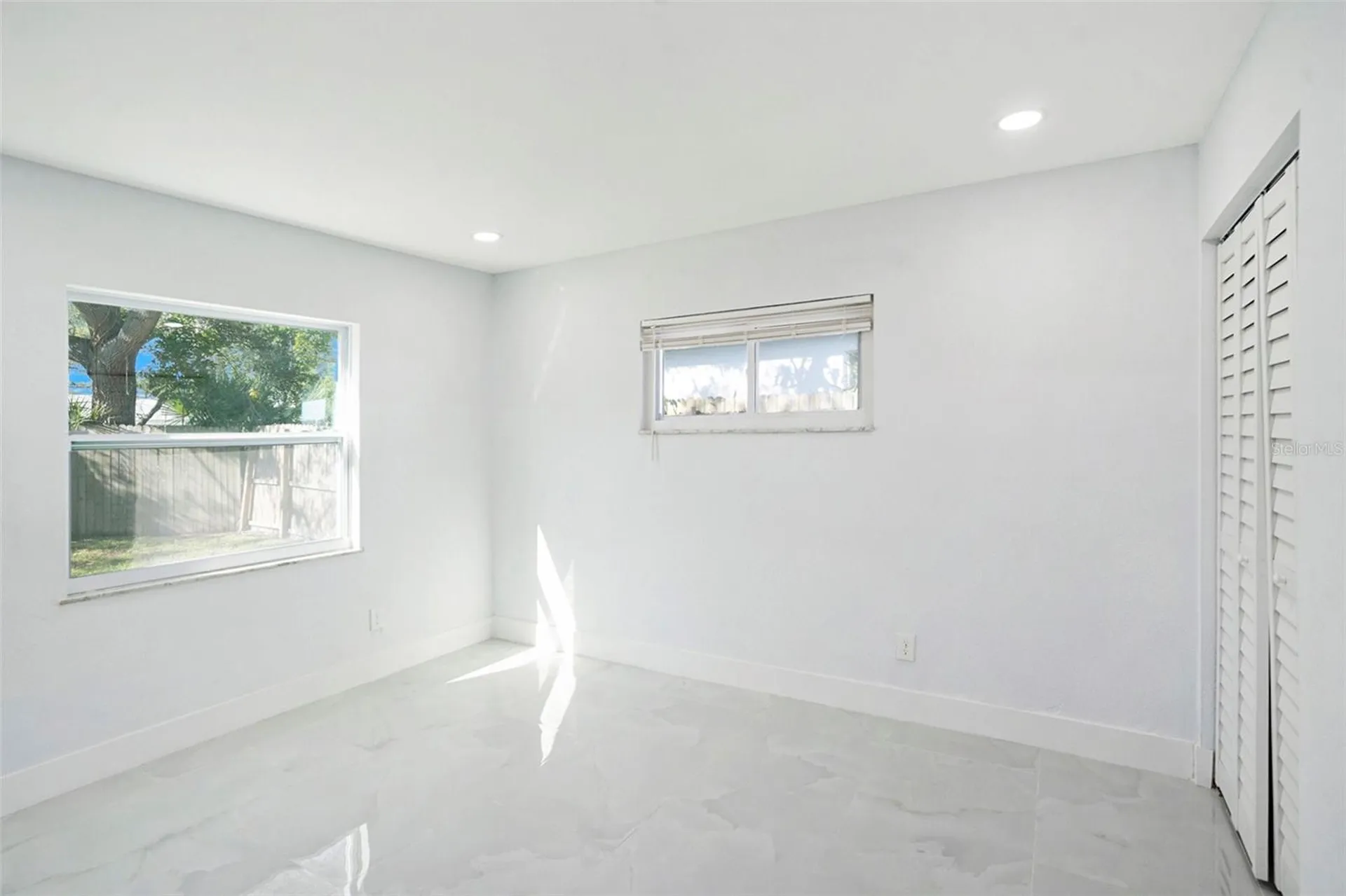 1778 New Hampshire Avenue NE St Petersburg FL 33703