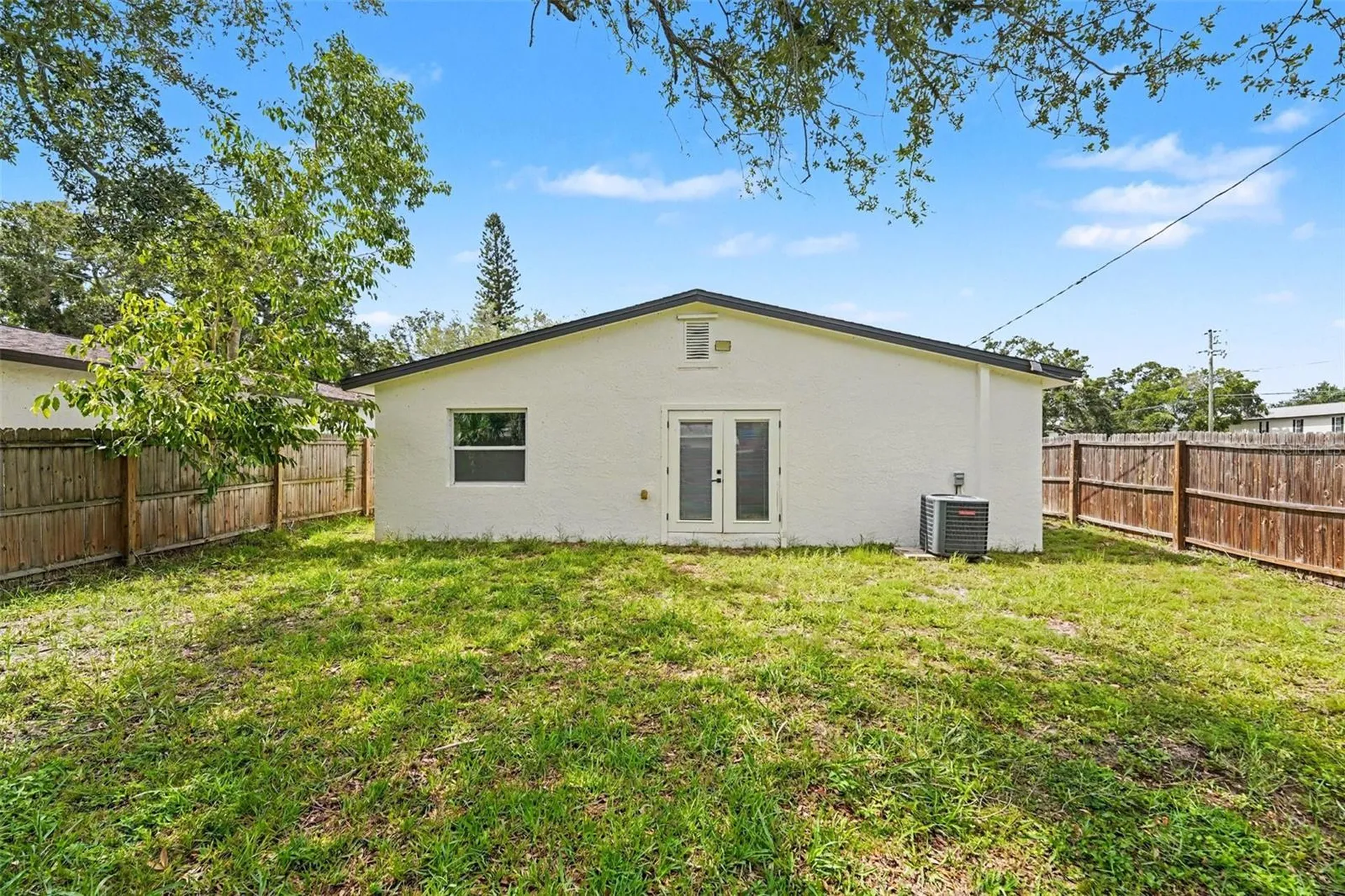 1778 New Hampshire Avenue NE St Petersburg FL 33703