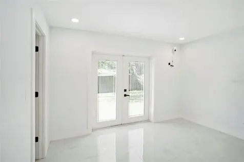1778 New Hampshire Avenue NE St Petersburg FL 33703