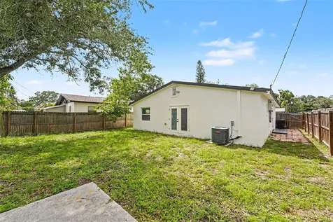 1778 New Hampshire Avenue NE St Petersburg FL 33703