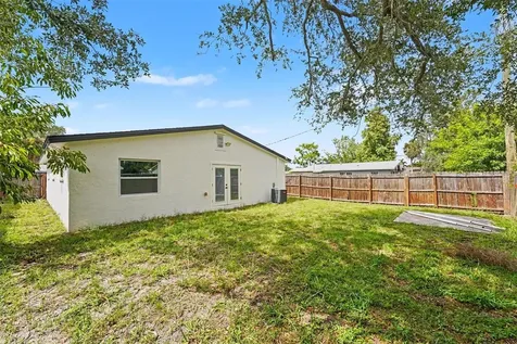 1778 New Hampshire Avenue NE St Petersburg FL 33703