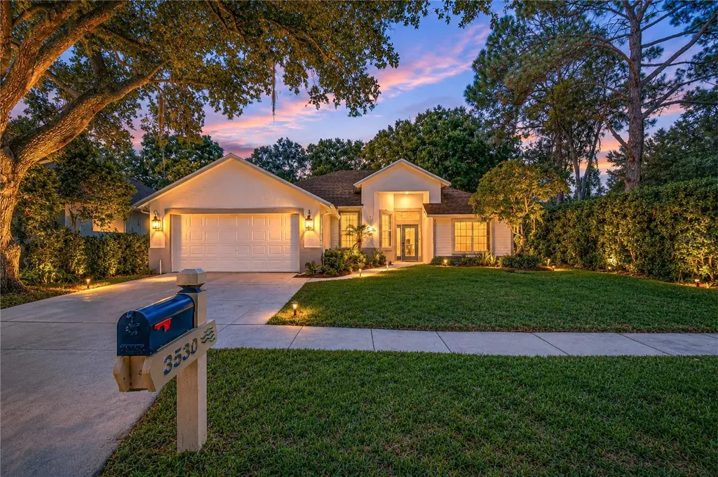 3530 Fox Squirrel Lane Valrico FL 33596