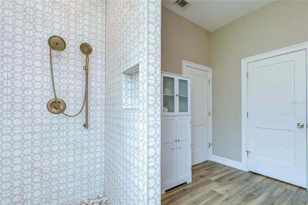 3530 Fox Squirrel Lane Valrico FL 33596