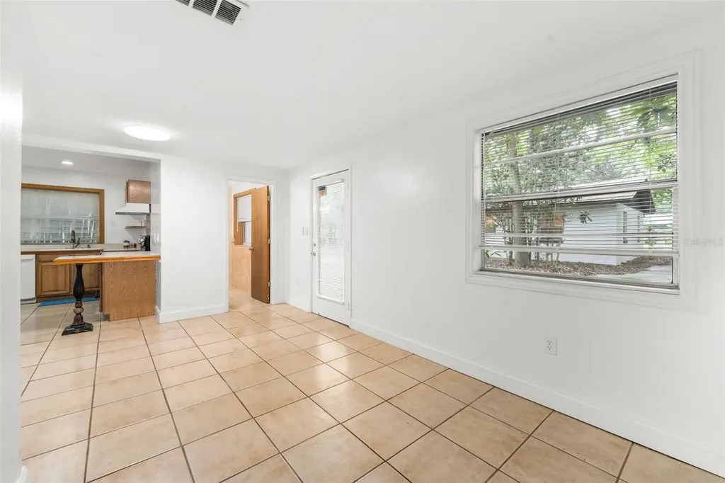 4156 NW 10th Street Gainesville FL 32609