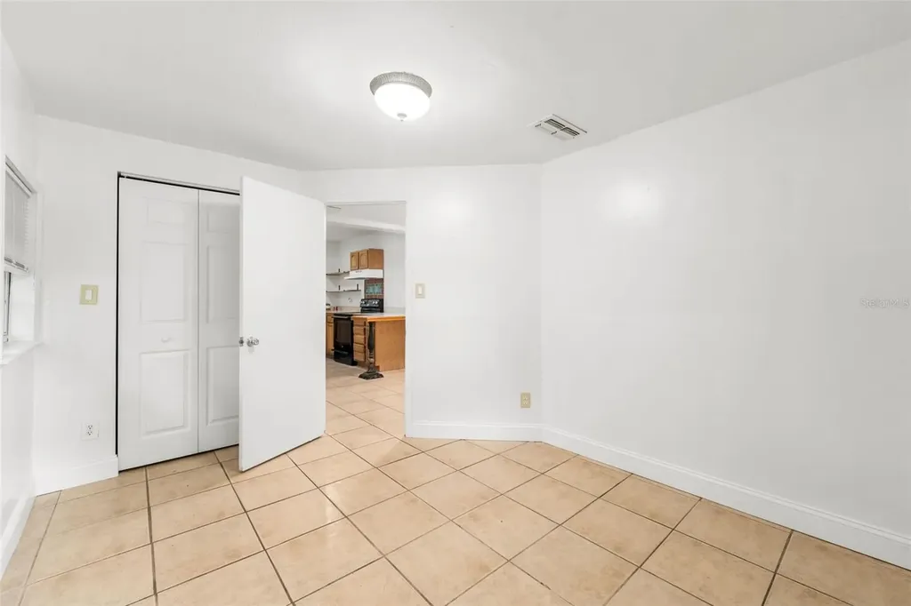 4156 NW 10th Street Gainesville FL 32609