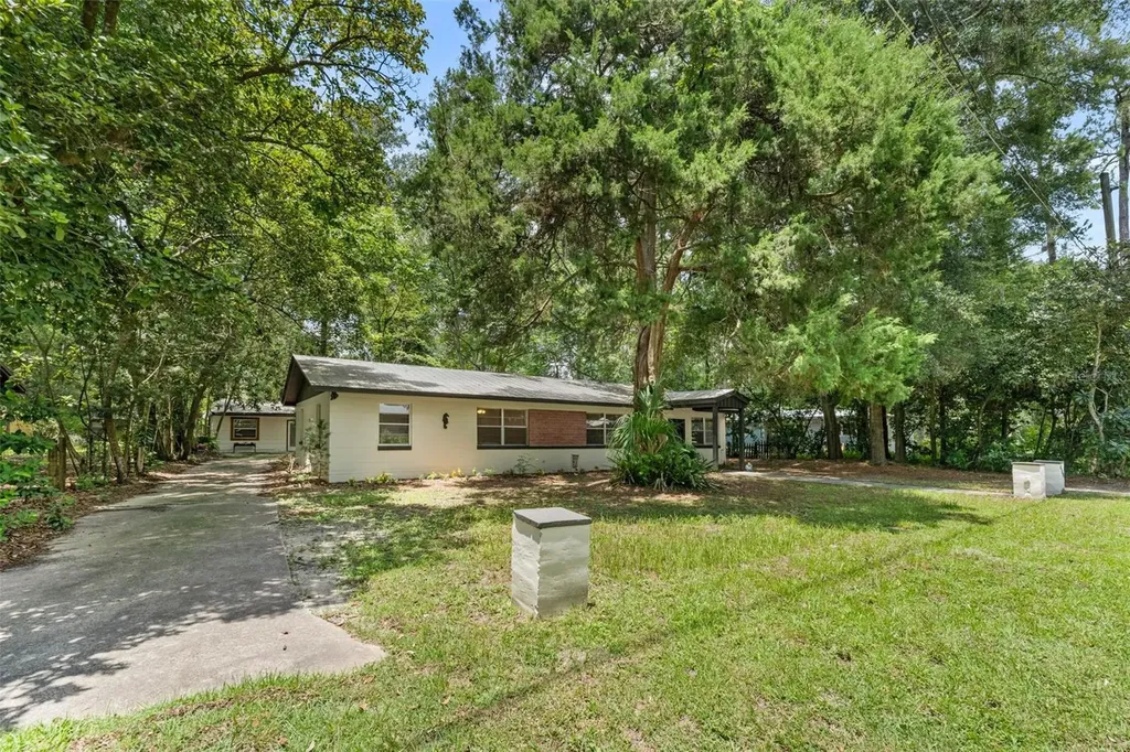 4156 NW 10th Street Gainesville FL 32609