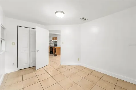 4156 NW 10th Street Gainesville FL 32609