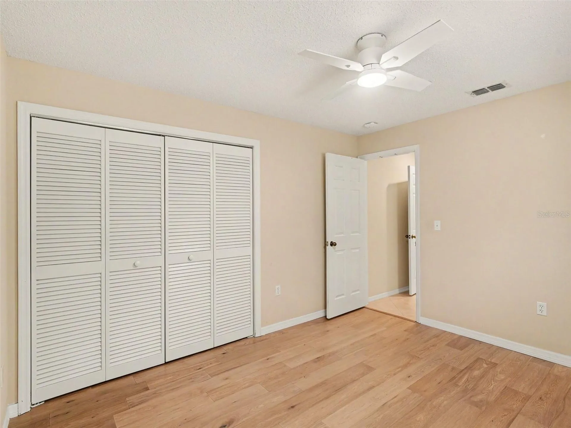 5325 Gardens Drive Sarasota FL 34243